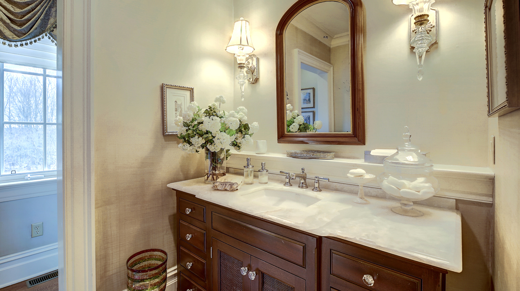 5-7_Blanchard_Drive-033-THR