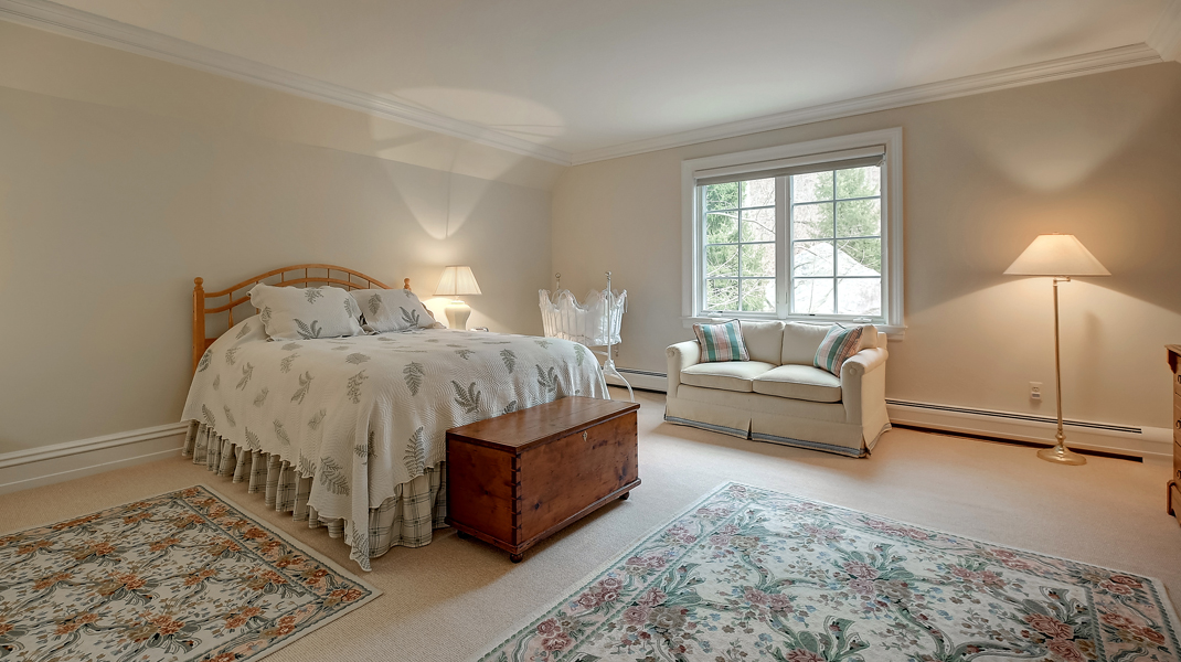 25-8_Springhouse_Road-051-THR
